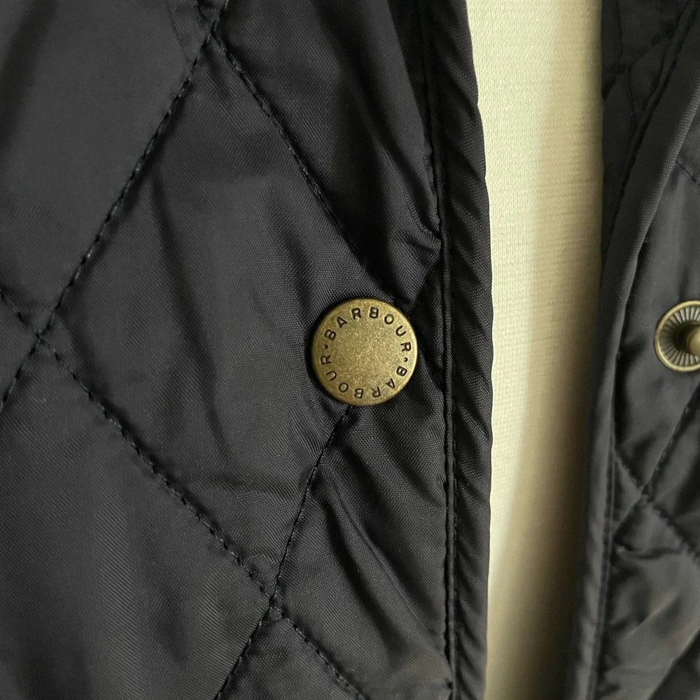 Barbour Navy Quilted Jacket w/ Liberty Fabric Under Collar!!! - Picture 4 of 5
